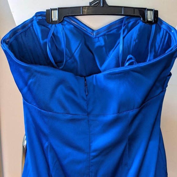 🔥 Blue BCBG Cocktail Dress. Royal Blue Strapless Tiered Dress🔥 - Picture 8 of 10